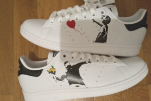 stan-smith-Banksy-1 Basket personnalisée Banksy